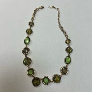 Elegant Green and Gold Necklace